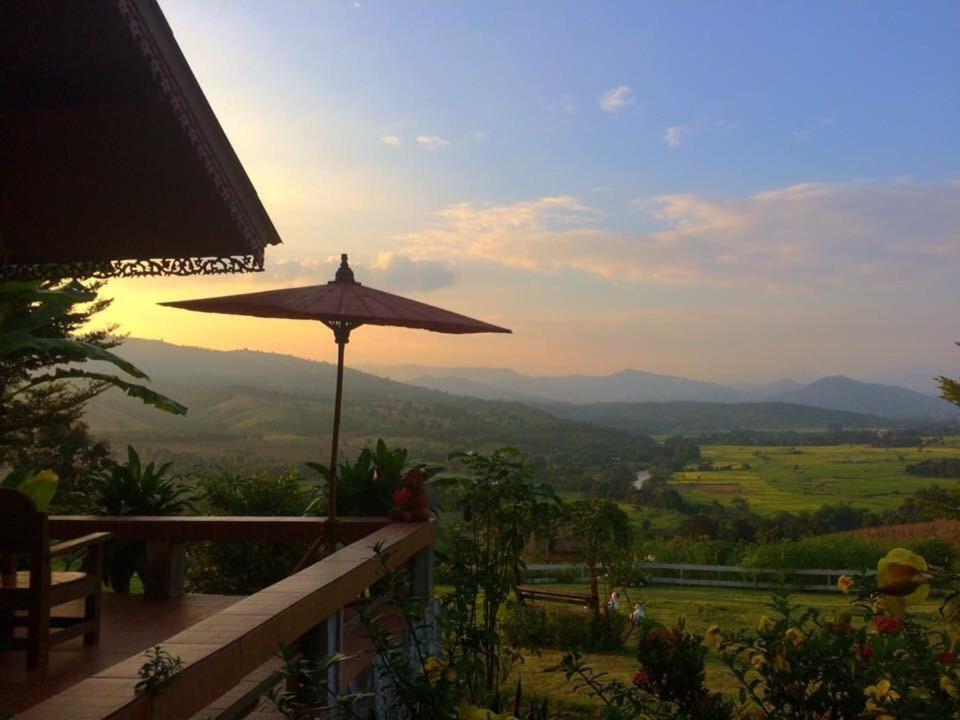 มนต์เมืองแจ่ม Hotel Mae Chaem Buitenkant foto